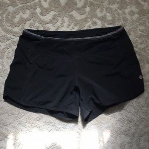 Lululemon Black Run Speed Short - Gray Trim Sz 6